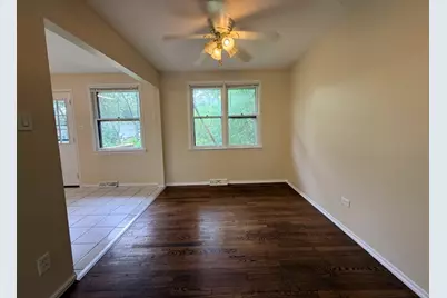 8517 W 87th Place, Hickory Hills, IL 60457 - Photo 17