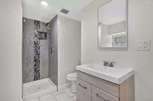 1147 Wesley Ave, Oak Park, IL 60304 - Photo 25