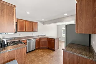 1979 Diamond Head Trail, Pingree Grove, IL 60140 - Photo 7