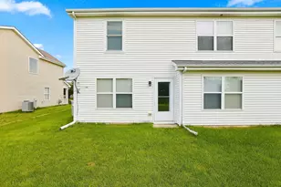1979 Diamond Head Trail, Pingree Grove, IL 60140 - Photo 23