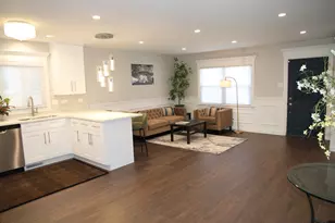 9042 S Emerald Ave, Chicago, IL 60620 - Photo 11