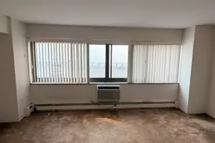 7337 S South Shore Dr, Chicago, IL 60649 - Photo 19