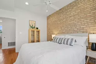 4014 N Albany Ave, Chicago, IL 60618 - Photo 9