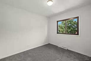 980 N Wheeling Rd, Mount Prospect, IL 60056 - Photo 15