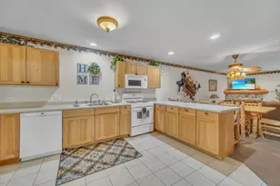2643 N Il Route 178 Hwy, Utica, IL 61373 - Photo 9