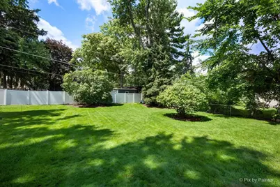68 S 3rd Avenue, Lombard, IL 60148 - Photo 33