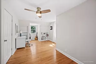 68 S 3rd Ave, Lombard, IL 60148 - Photo 23
