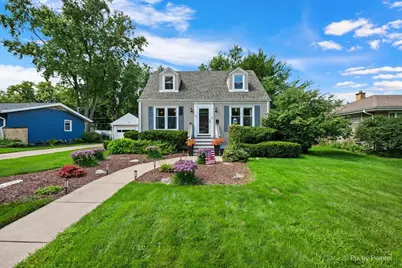 68 S 3rd Avenue, Lombard, IL 60148 - Photo 3