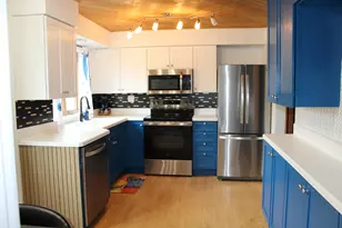 2400 W Talcott Rd, Park Ridge, IL 60068 - Photo 33