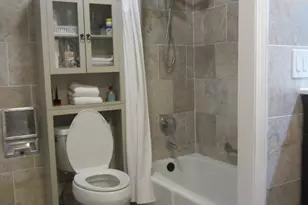 2400 W Talcott Rd, Park Ridge, IL 60068 - Photo 19