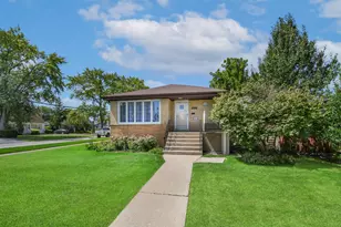 8044 Menard Ave, Burbank, IL 60459 - Photo 1