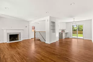 8918 Parkside Ave, Morton Grove, IL 60053 - Photo 3
