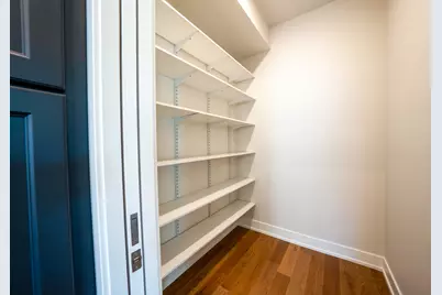 1901 W Berwyn Avenue #1, Chicago, IL 60640 - Photo 3