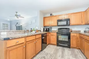 162 Bertram Dr, Yorkville, IL 60560 - Photo 7