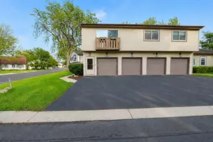 20209 S Graceland Ln, Frankfort, IL 60423 - Photo 1