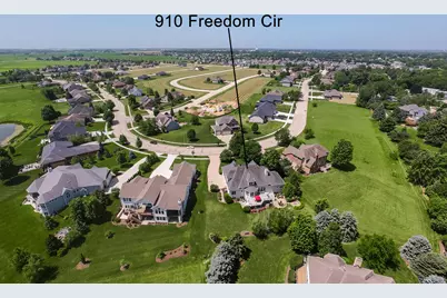910 Freedom Circle, Sycamore, IL 60178 - Photo 51