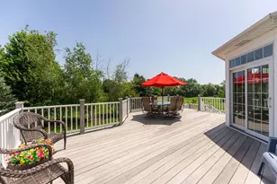 910 Freedom Cir, Sycamore, IL 60178 - Photo 41