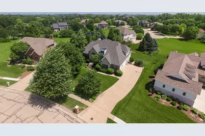 910 Freedom Circle, Sycamore, IL 60178 - Photo 49