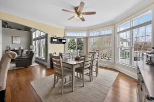910 Freedom Cir, Sycamore, IL 60178 - Photo 11