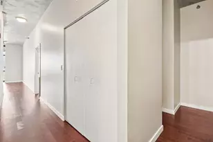 235 W Van Buren St, Chicago, IL 60607 - Photo 9