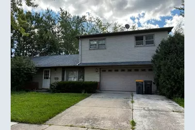600 Westgate Terrace, Streamwood, IL 60107 - Photo 1