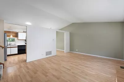 235 Indianwood Lane, West Chicago, IL 60185 - Photo 3