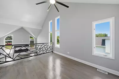 223 S Dante Avenue, Glenwood, IL 60425 - Photo 5
