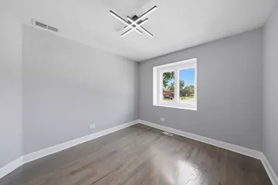 223 S Dante Avenue, Glenwood, IL 60425 - Photo 15