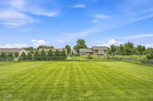 235 Sundance Trail, Capron, IL 61012 - Photo 29