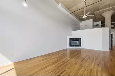 1934 N Washtenaw Avenue #207, Chicago, IL 60647 - Photo 9