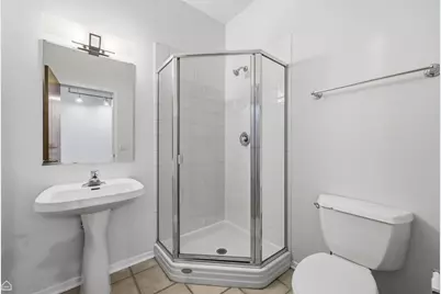 1934 N Washtenaw Avenue #207, Chicago, IL 60647 - Photo 17
