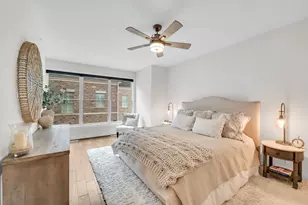 110 S Washington St, Wheaton, IL 60187 - Photo 25