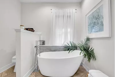 110 S Washington Street, Wheaton, IL 60187 - Photo 29