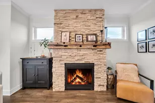110 S Washington St, Wheaton, IL 60187 - Photo 23