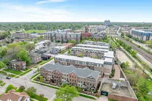 110 S Washington St, Wheaton, IL 60187 - Photo 47