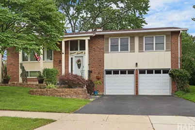 1378 Volkamer Trail, Elk Grove Village, IL 60007 - Photo 1
