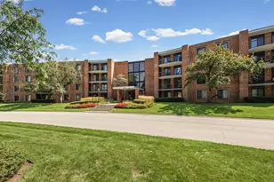 1605 E Central Rd, Arlington Heights, IL 60005 - Photo 27