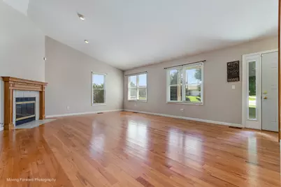 507 E Rennesoy Drive, Newark, IL 60541 - Photo 7