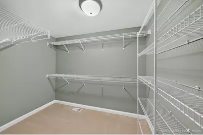 790 Parkview Court, Glen Ellyn, IL 60137 - Photo 23