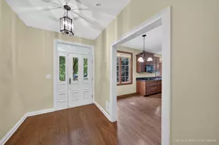 790 Parkview Ct, Glen Ellyn, IL 60137 - Photo 7