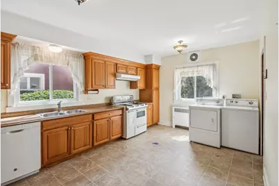 225 S Cuyler Avenue, Oak Park, IL 60302 - Photo 15