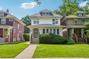 225 S Cuyler Ave, Oak Park, IL 60302 - Photo 1
