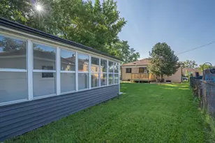 11138 Shaw St, Westchester, IL 60154 - Photo 25