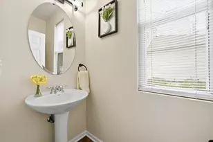 905 Bluebell Cir, Joliet, IL 60431 - Photo 11
