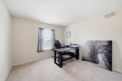 905 Bluebell Circle, Joliet, IL 60431 - Photo 15