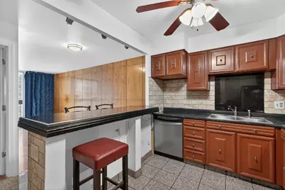 5901 N Sheridan Road #7G, Chicago, IL 60660 - Photo 5