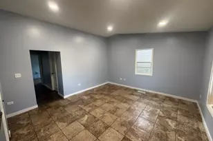 737 Foran Ln, Aurora, IL 60506 - Photo 3