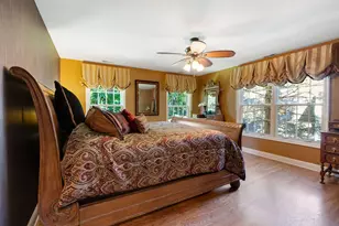 7541 Bittersweet Dr, Gurnee, IL 60031 - Photo 15