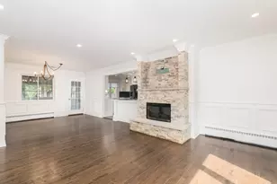 114 N Elm St, Mount Prospect, IL 60056 - Photo 3