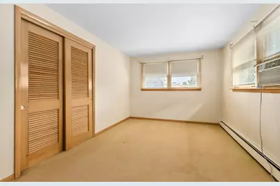 10336 S Georgia Lane, Oak Lawn, IL 60453 - Photo 13